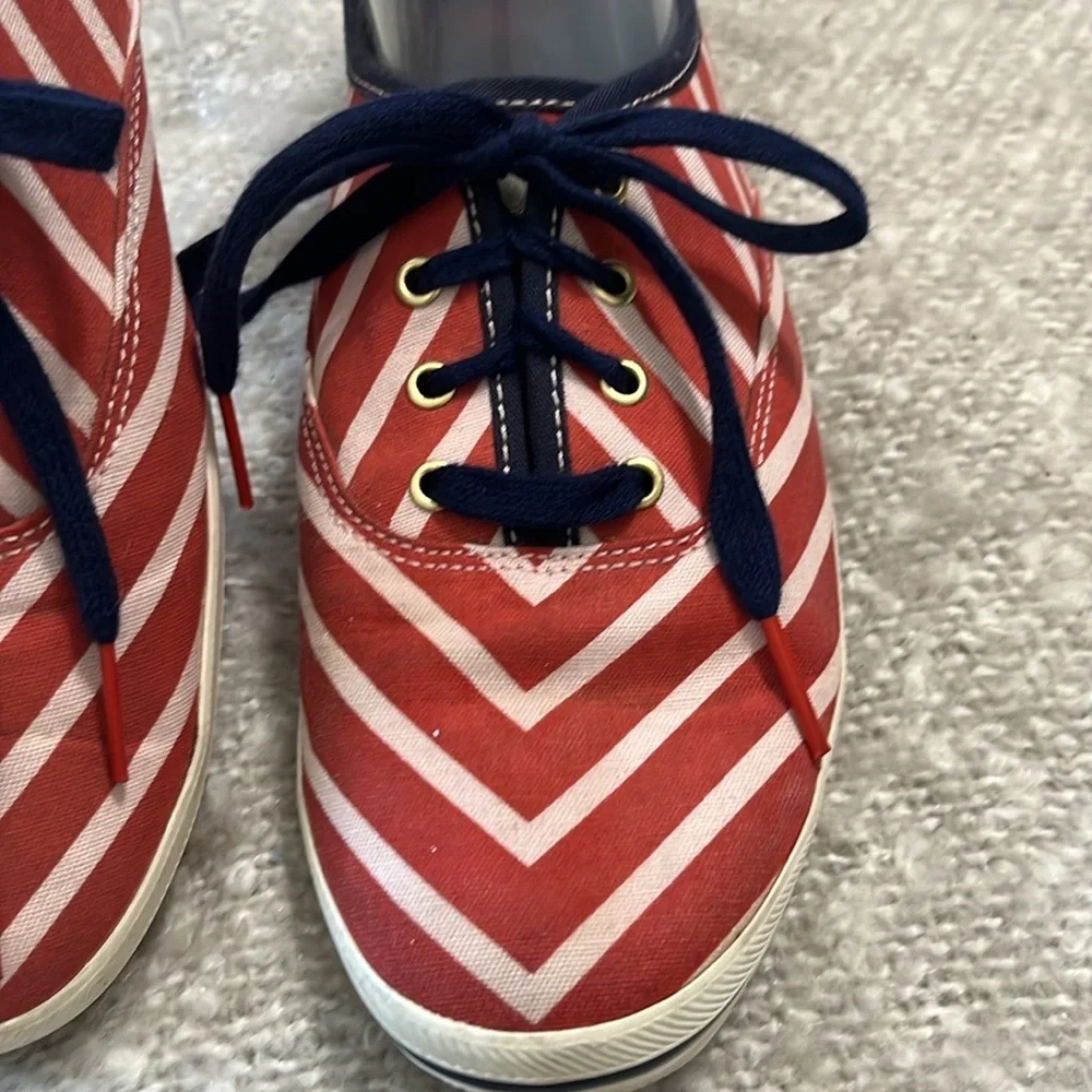 Kate Spade‎ Keds Lace-up Canvas Sneaker Red White Stripes Size 9